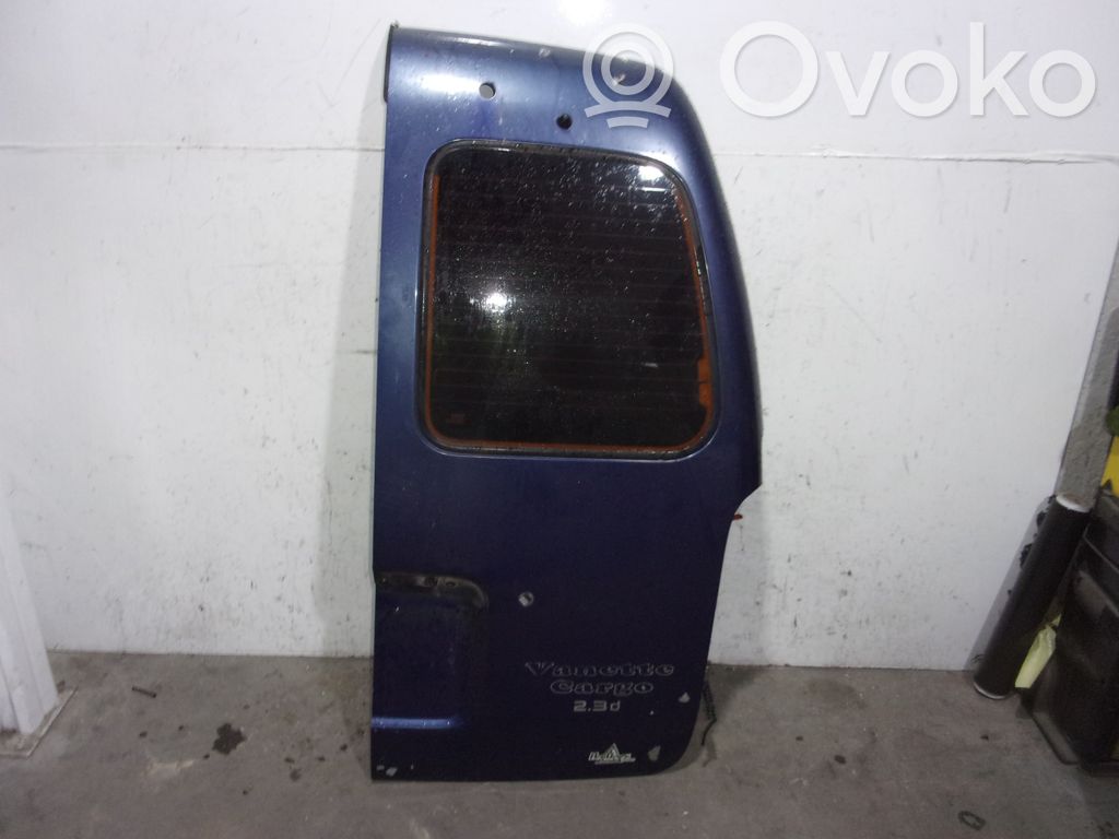 Nissan Vanette Puerta trasera