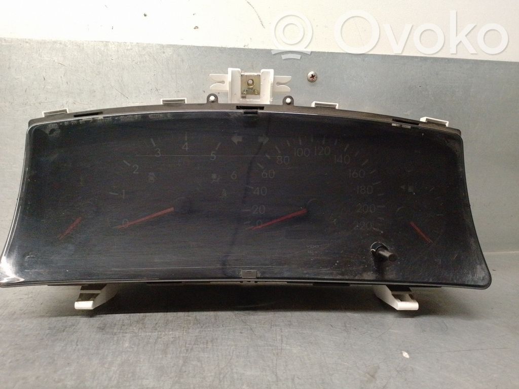 Toyota Corolla Verso AR10 Licznik / Prędkościomierz 