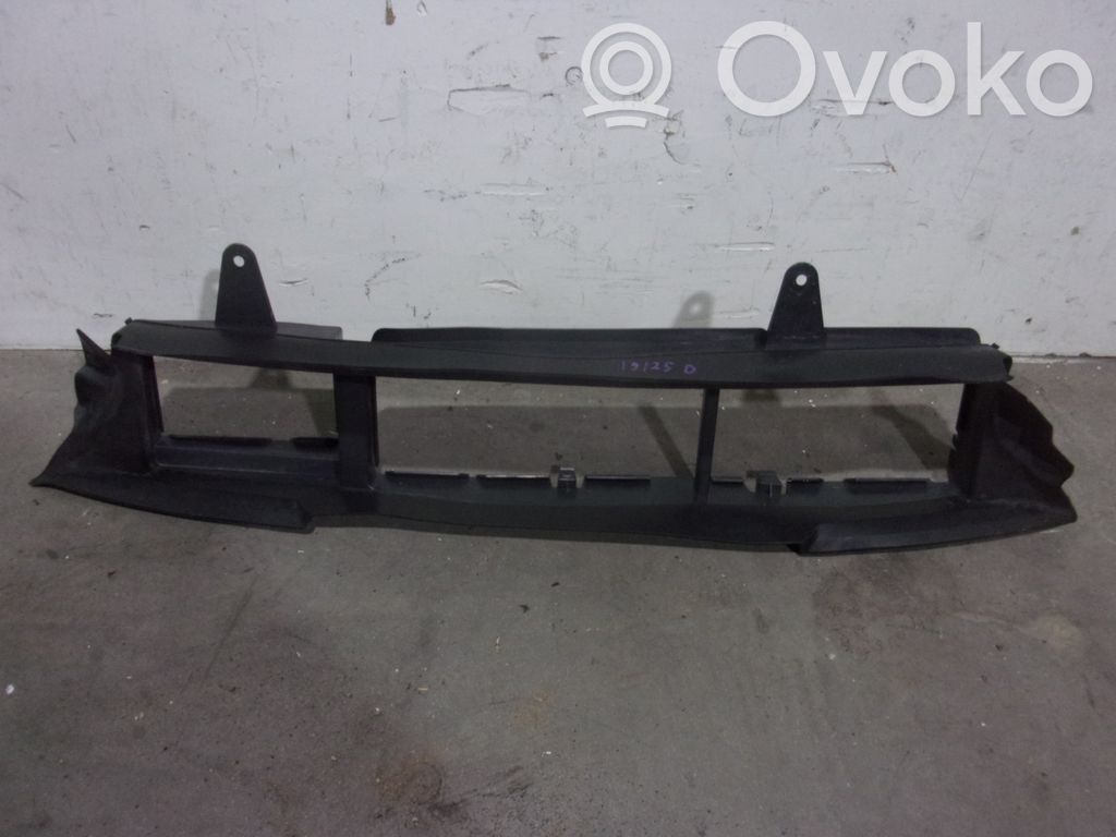 Renault Megane IV Grotelės priekinės 