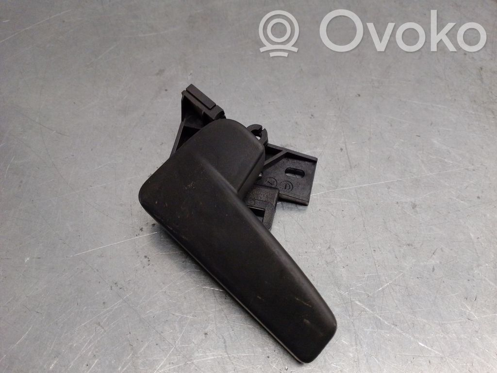 Skoda Octavia Mk3 (5E) Kiinnityskoukku/-silmukka 