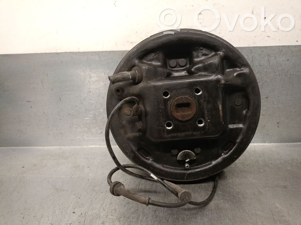Nissan Micra C+C Braț cu fuzetă spate 