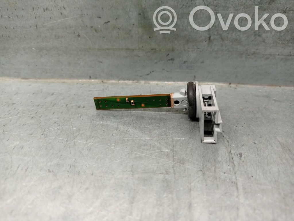 Audi Q3 8U Cita veida sensors