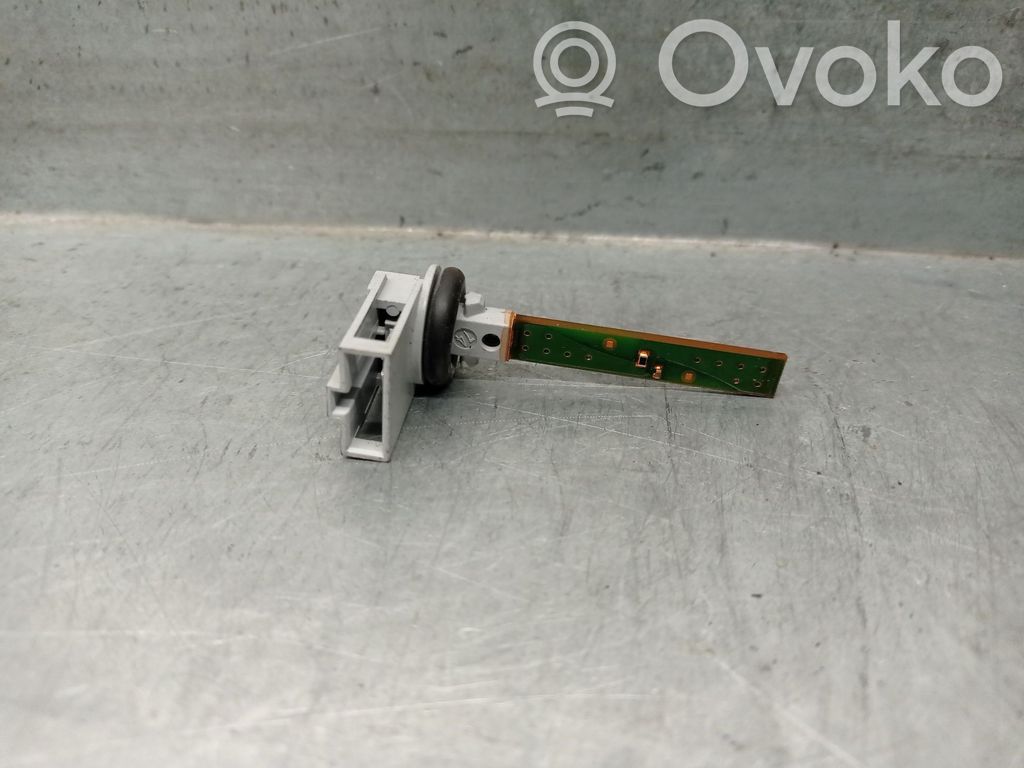 Audi Q3 8U Cita veida sensors