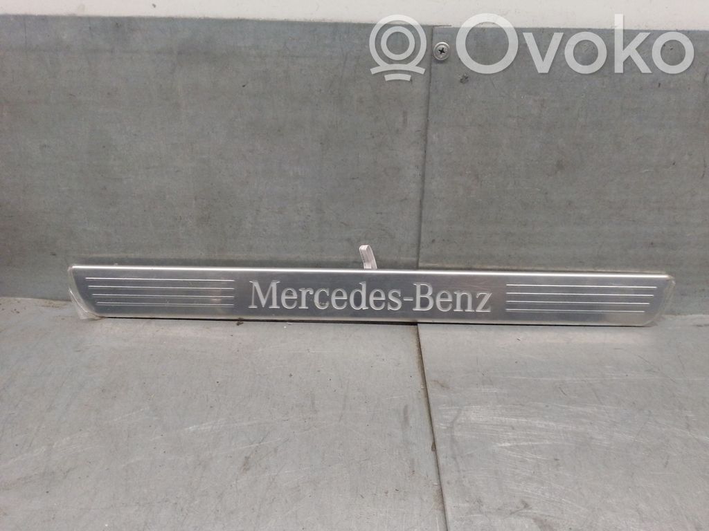 Mercedes-Benz GLA H247 Element deski rozdzielczej 