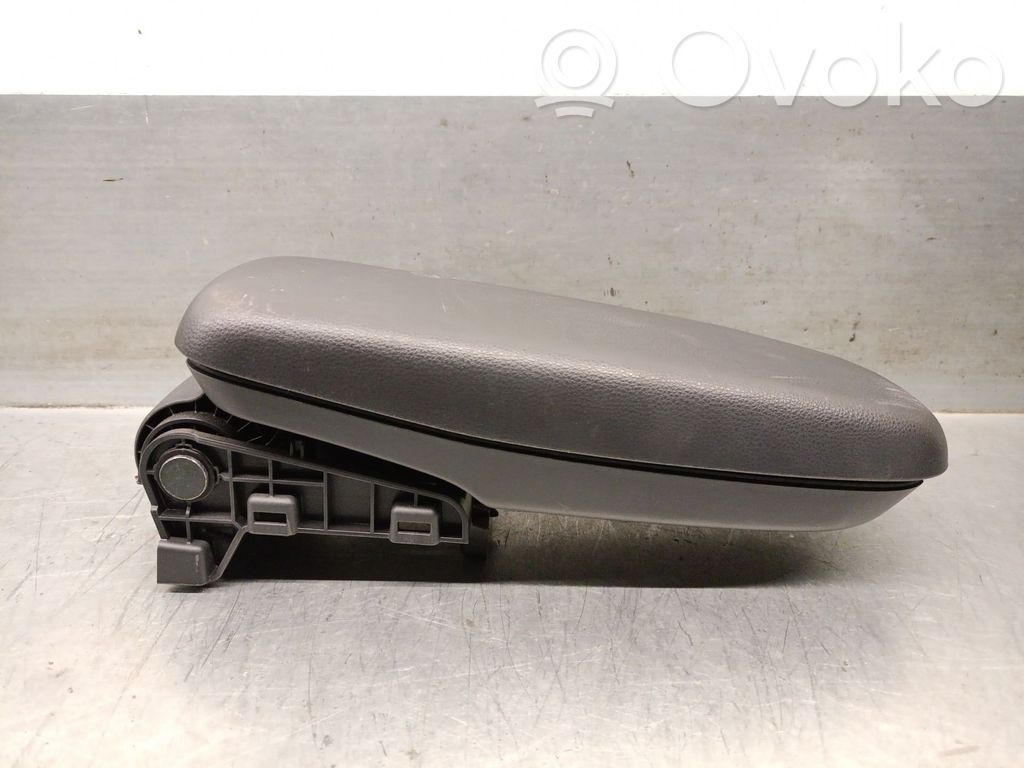 Toyota Yaris XP210 Armrest 