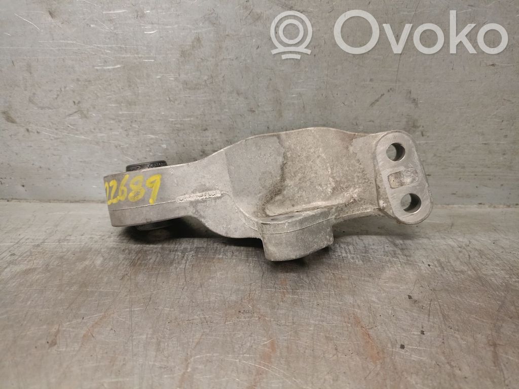 Volvo V40 Soporte de la caja de cambios 