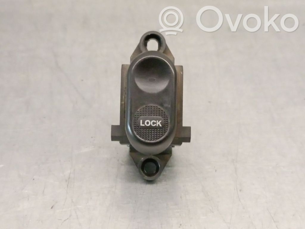 Chrysler PT Cruiser Electric window control switch 