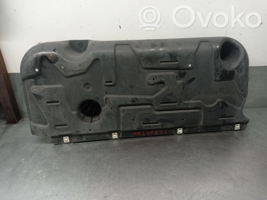 Peugeot 3008 II Engine splash shield/under tray