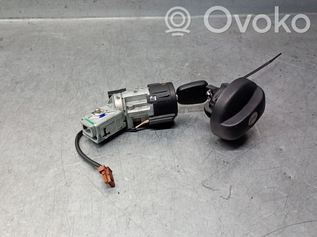 Citroen DS3 Užvedimo spynelė 