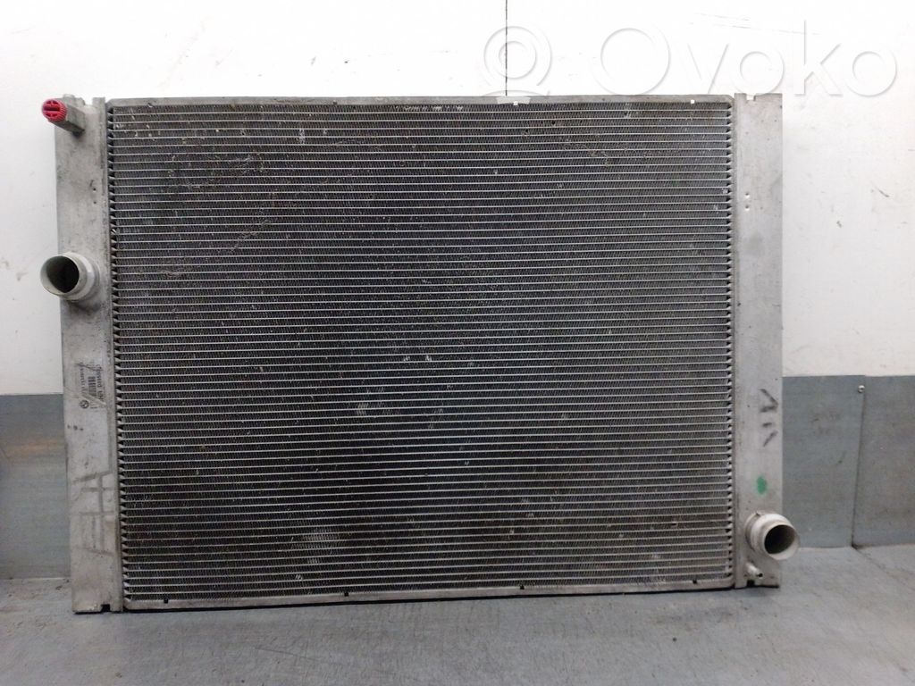 BMW 5 E60 E61 Coolant radiator
