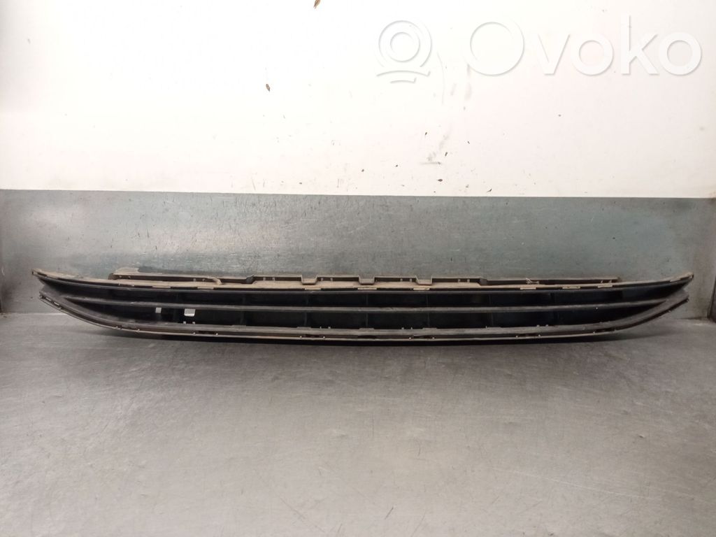 Opel Corsa E Kühlergrill