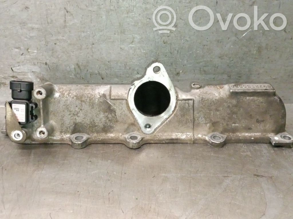 Opel Corsa B Kolektor ssący