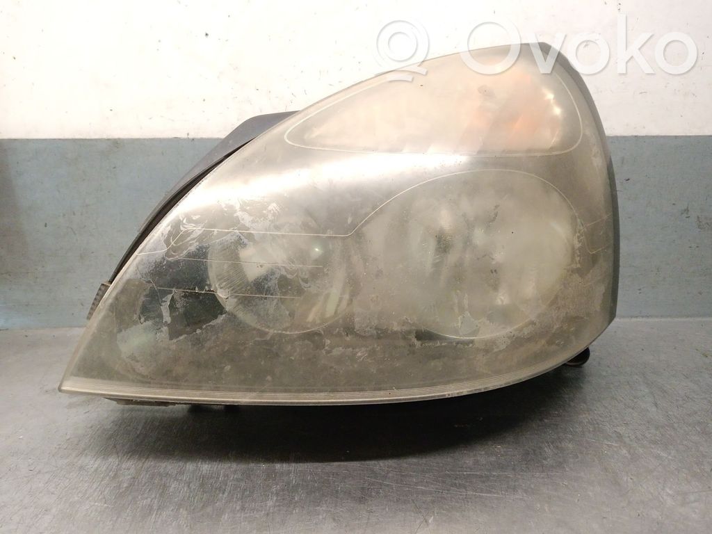 Renault Clio II Lampa przednia 