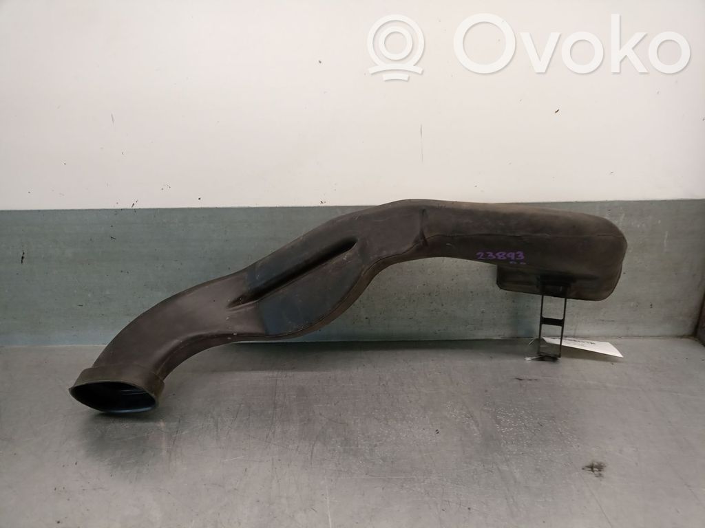 Opel Astra J Ilmastointilaitteen putki (A/C) 