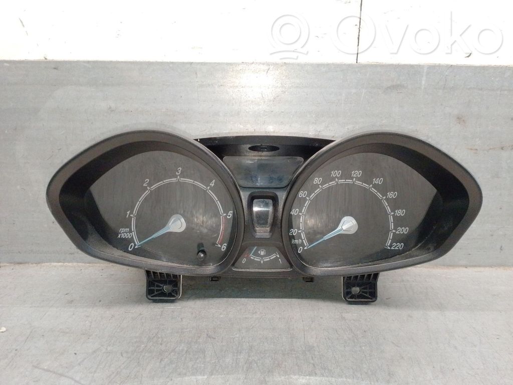 Ford Transit Courier Speedometer (instrument cluster) 