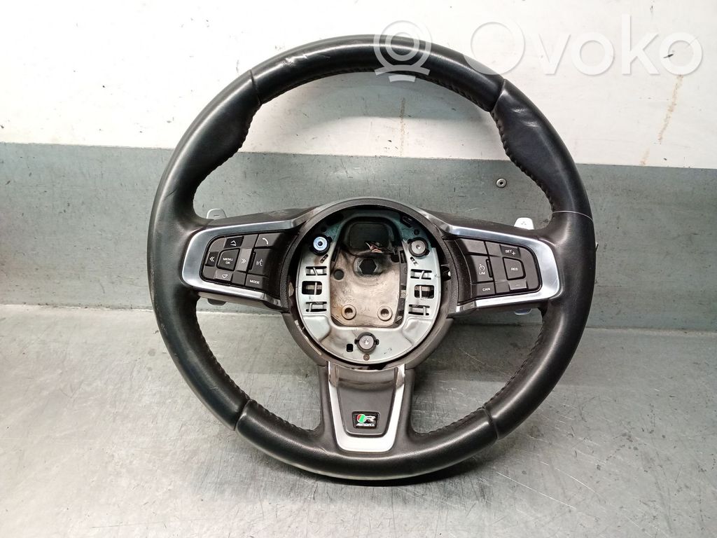 Jaguar F-Pace Volan 