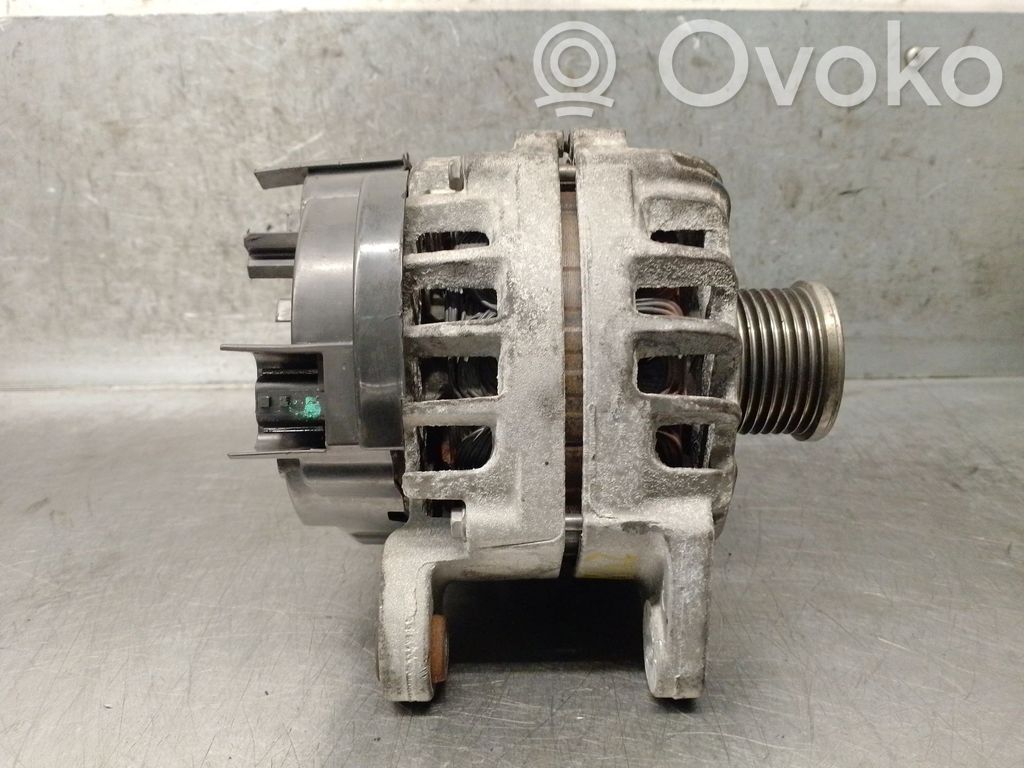 Renault Clio V Alternador 