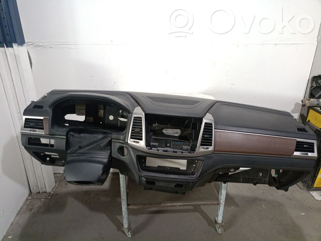 SsangYong Rexton Bord 