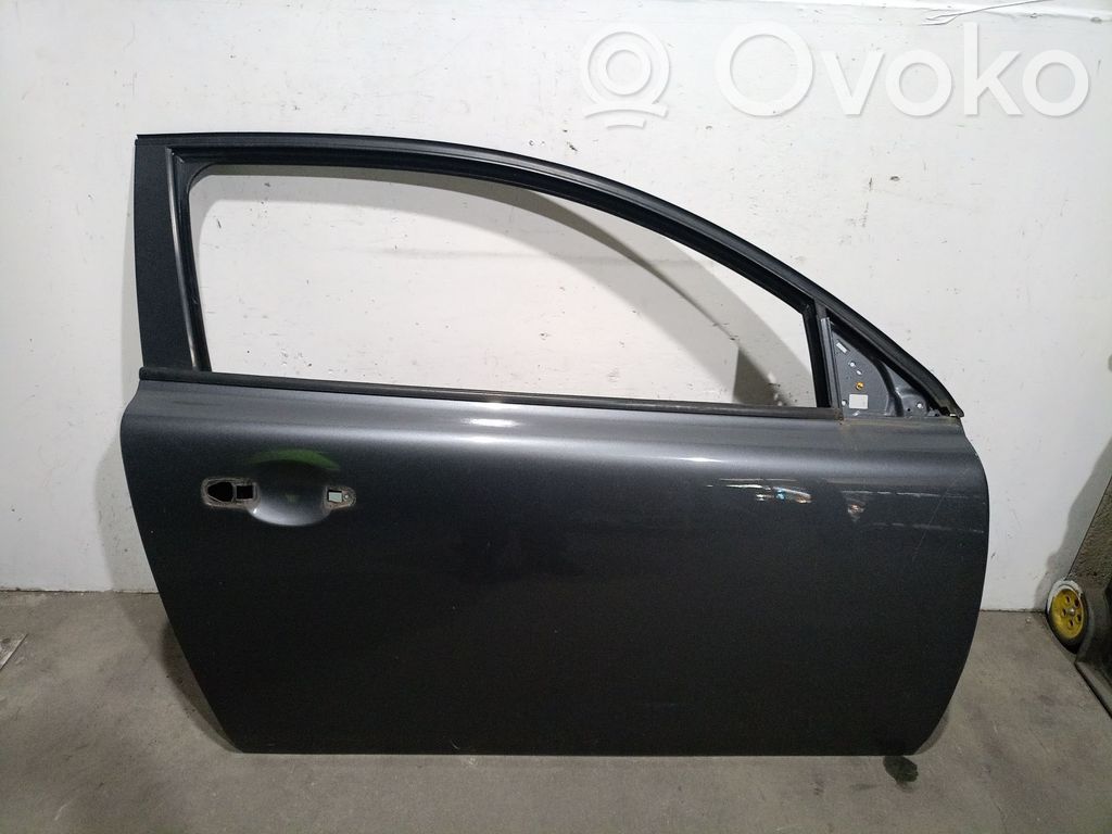 Volvo C30 Передняя дверь