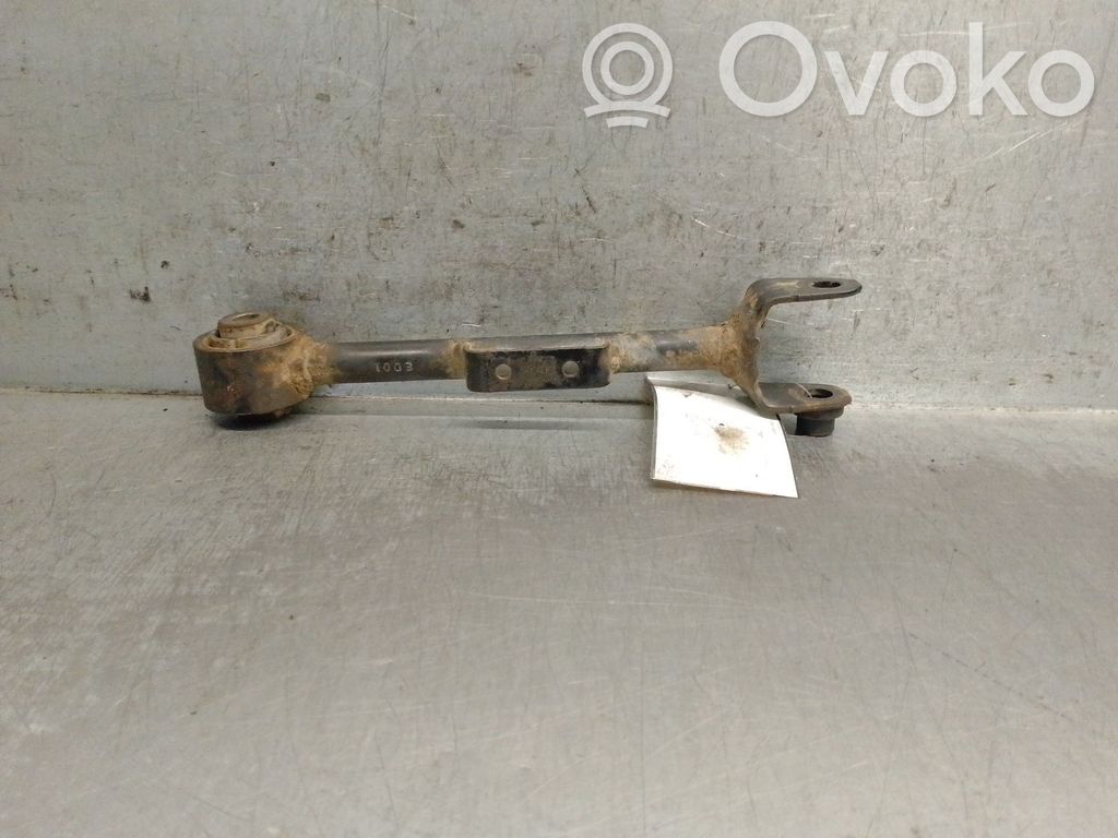 Honda CR-V Brazo de suspensión trasero