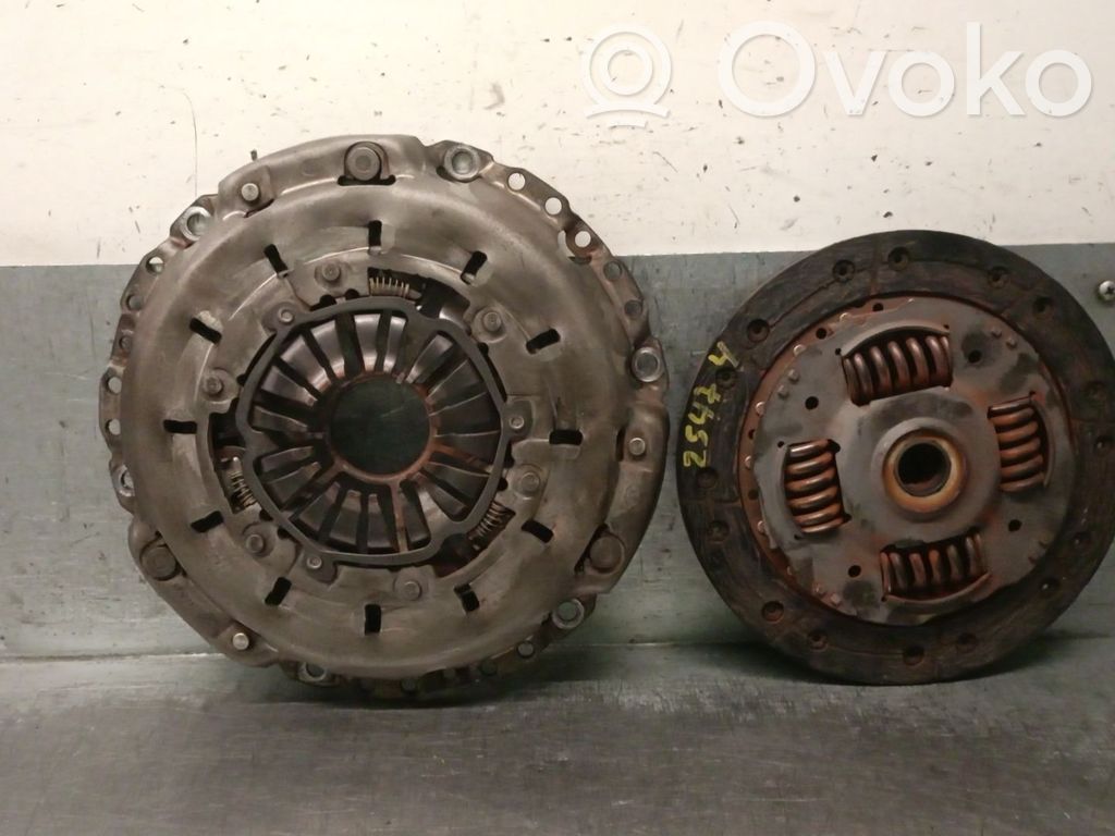 Ford Fiesta Kit d'embrayage 