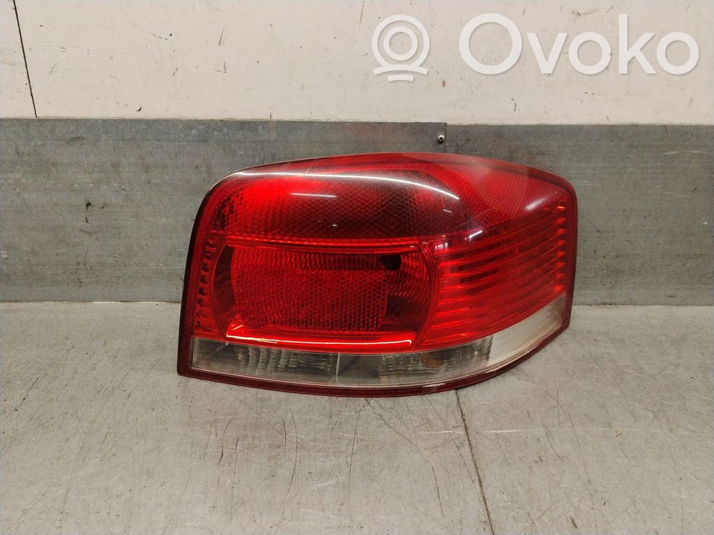 Audi A3 S3 8P Rückleuchte Heckleuchte