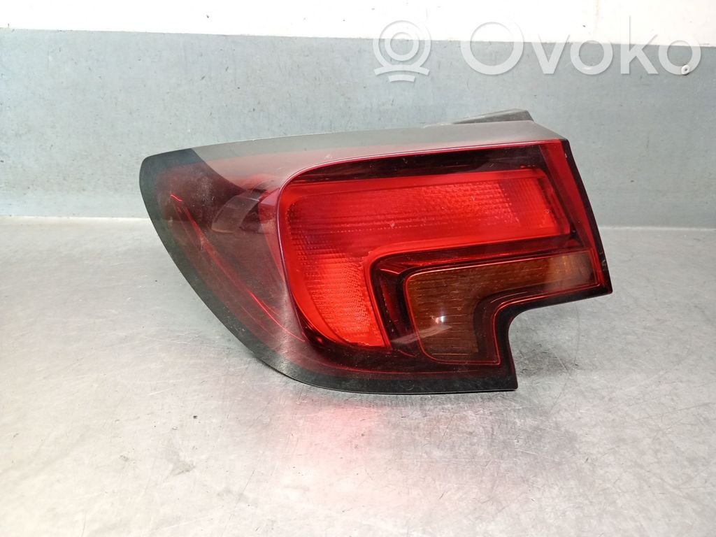 Opel Astra K Luz trasera/de freno