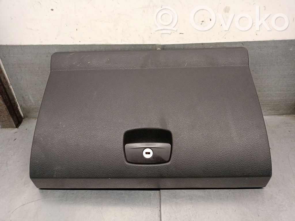 Volkswagen Amarok Boite à gants