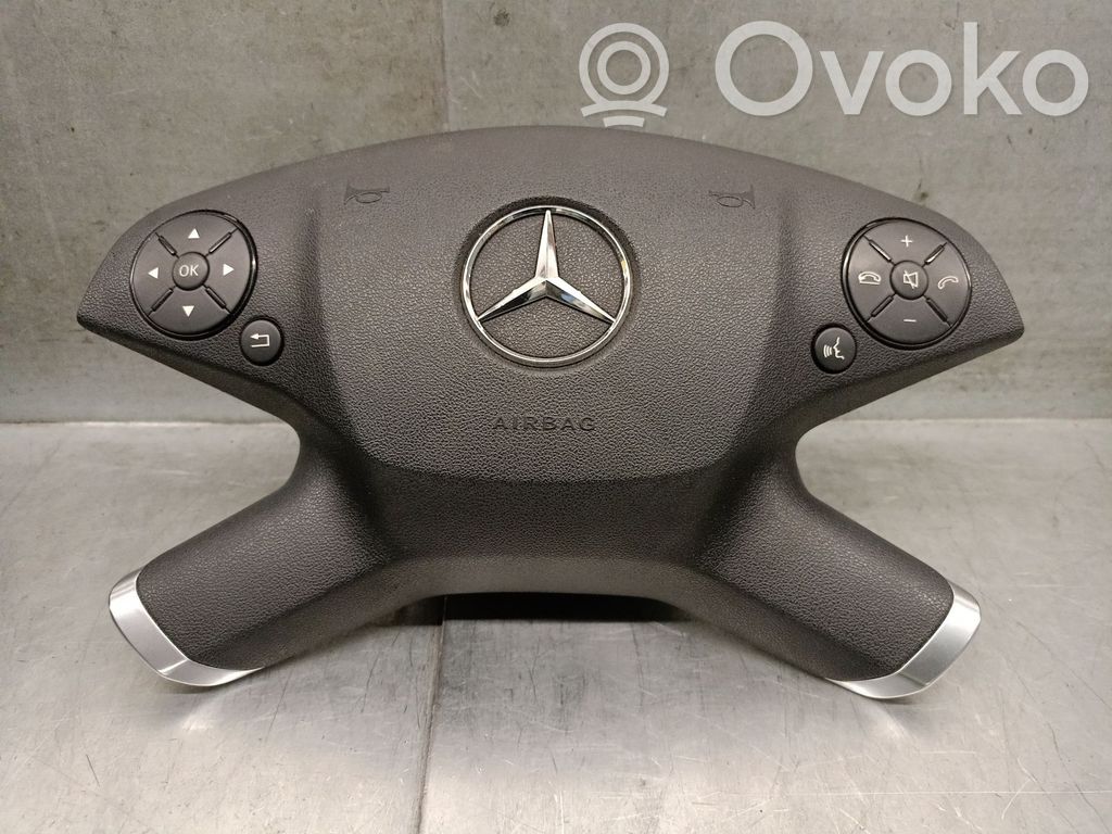 Mercedes-Benz E W212 Vairo oro pagalvė 