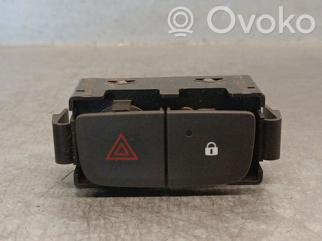 Opel Vivaro Interruttore luci di emergenza 