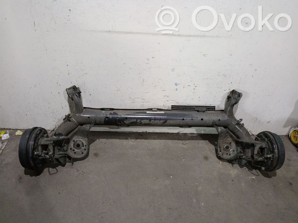 Ford Puma Hinterachsträger mit Reduzierstück 