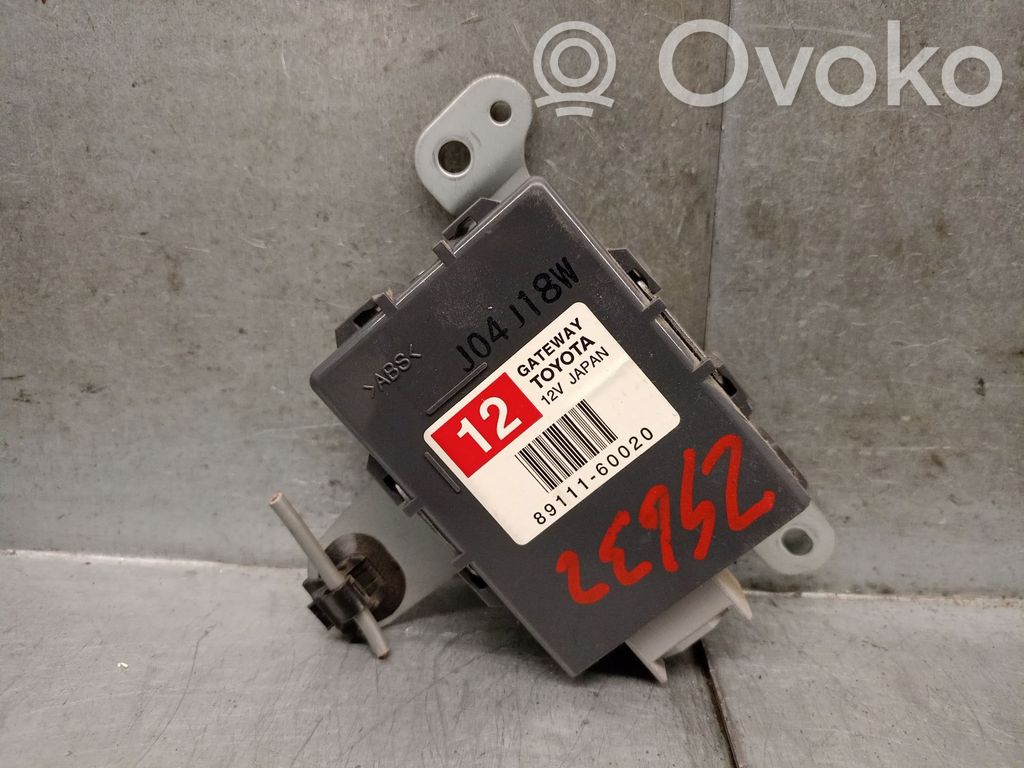 Toyota Land Cruiser (J100) Kiti valdymo blokai/ moduliai