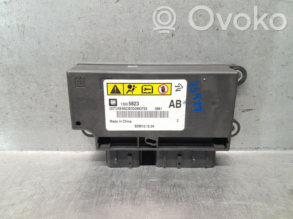 Chevrolet Orlando Airbag control unit/module