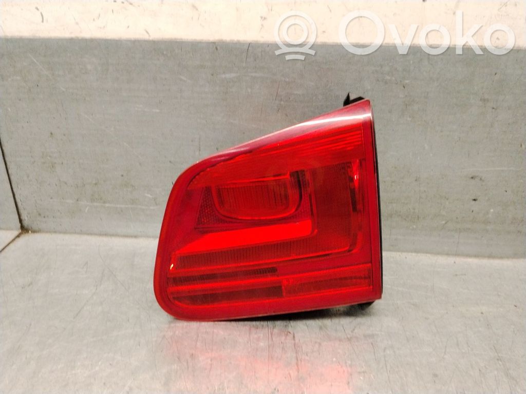Volkswagen Tiguan Lampă spate în caroserie 