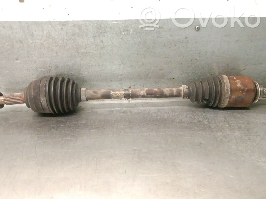 Renault Clio III Priekšējā pusass 