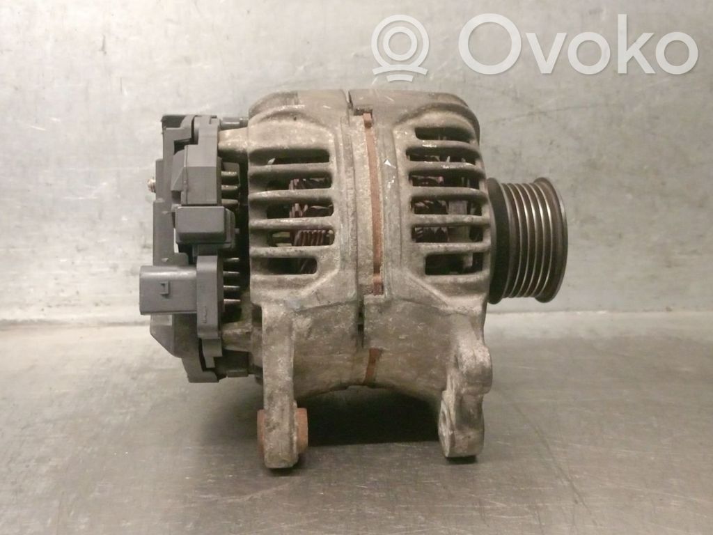 Volkswagen New Beetle Ģenerators 