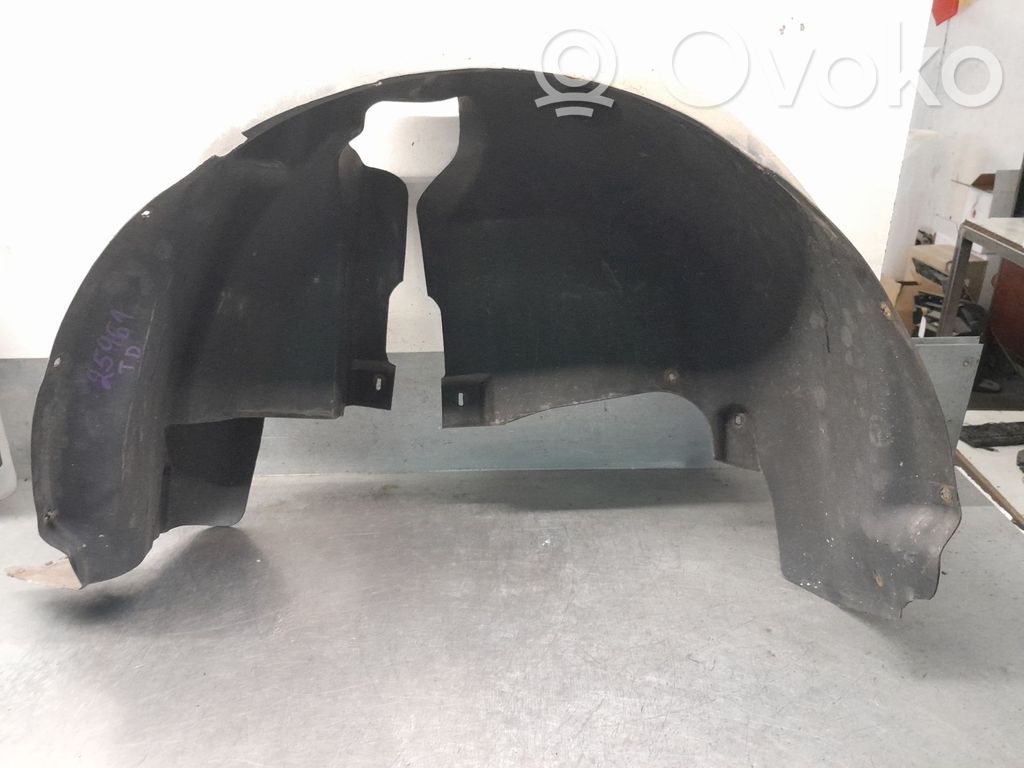 Volkswagen New Beetle Nadkole tylne