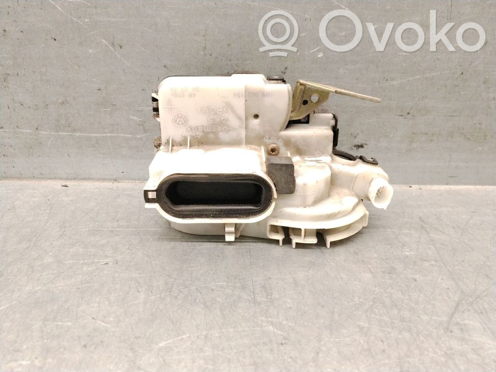 Volkswagen Polo III 6N 6N2 6NF Etuoven lukko 