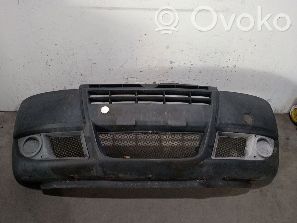 Fiat Doblo Parachoques delantero