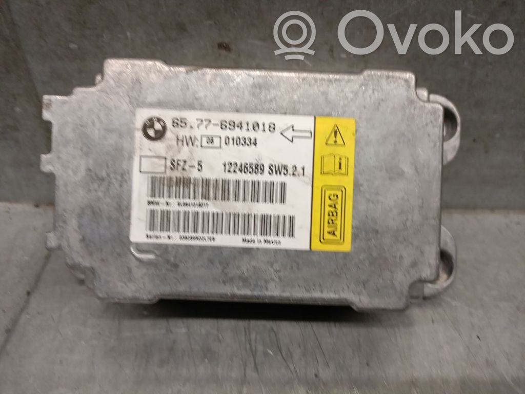 BMW 5 E60 E61 Oro pagalvių valdymo blokas