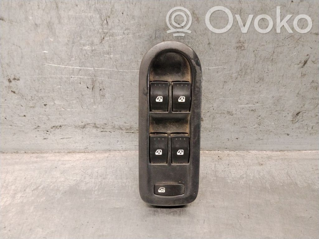 Renault Grand Modus Interruptor del elevalunas eléctrico
