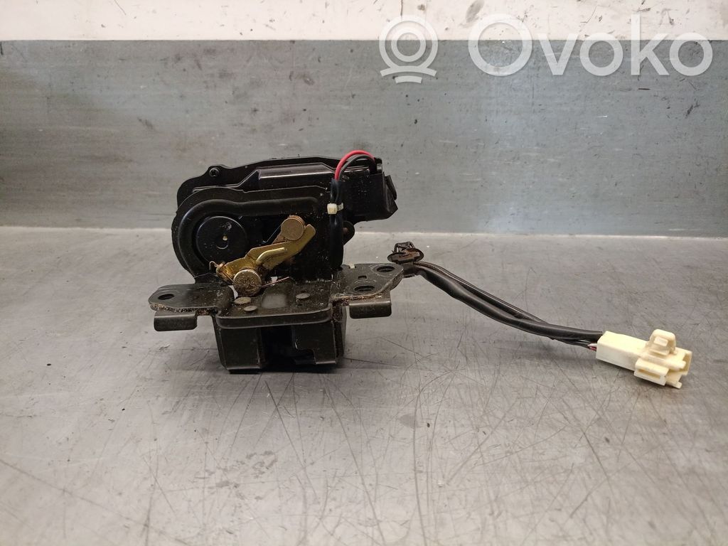 Toyota Prius (XW20) Tailgate lock latch 