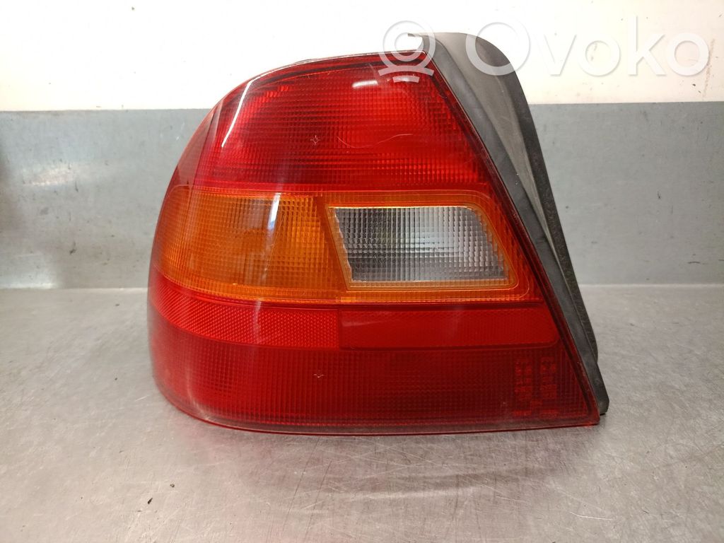 Honda Civic Lampă spate în caroserie 