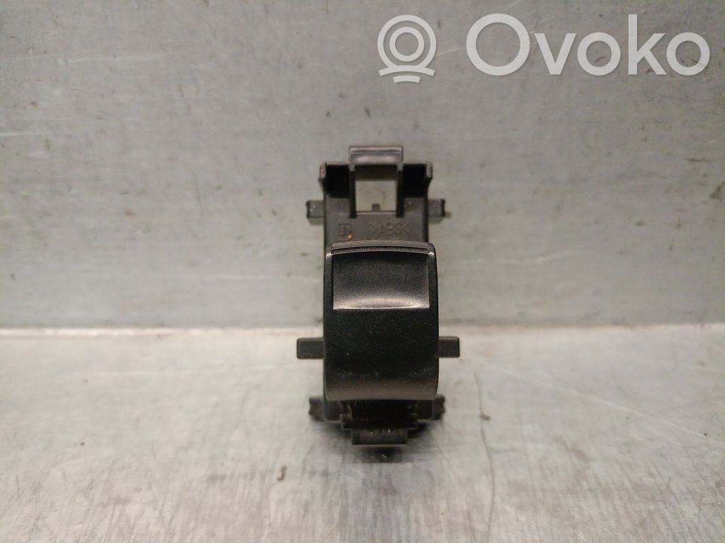 Toyota Urban Cruiser XP110 Interruptor del elevalunas eléctrico