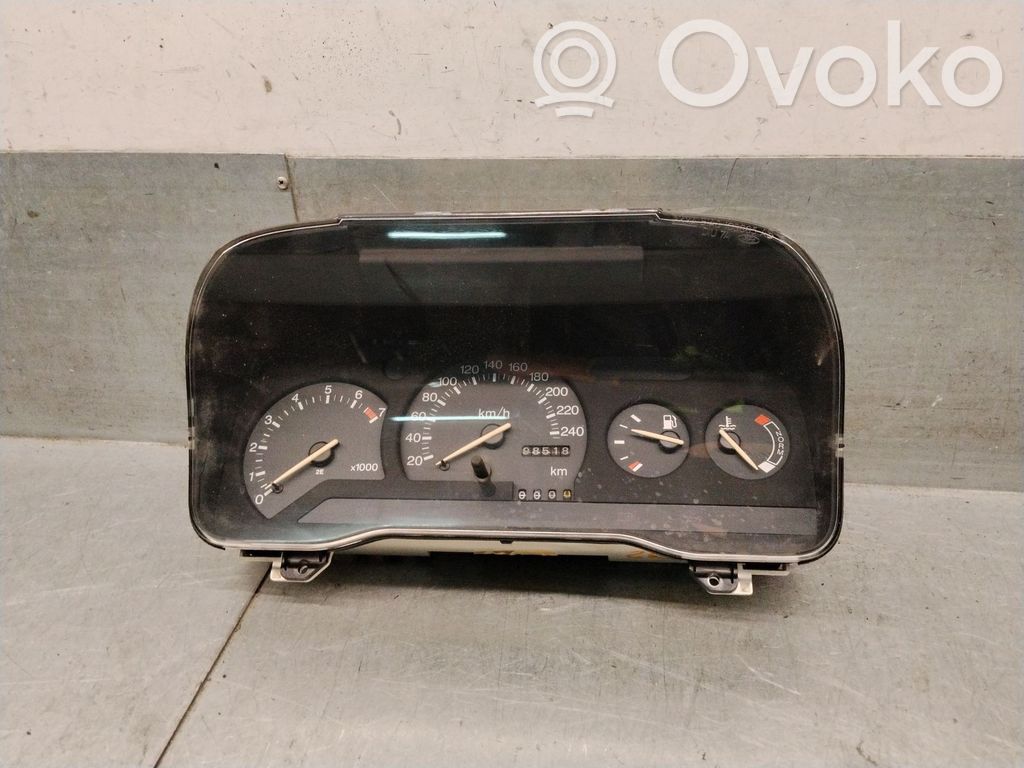 Ford Escort Geschwindigkeitsmesser Cockpit 