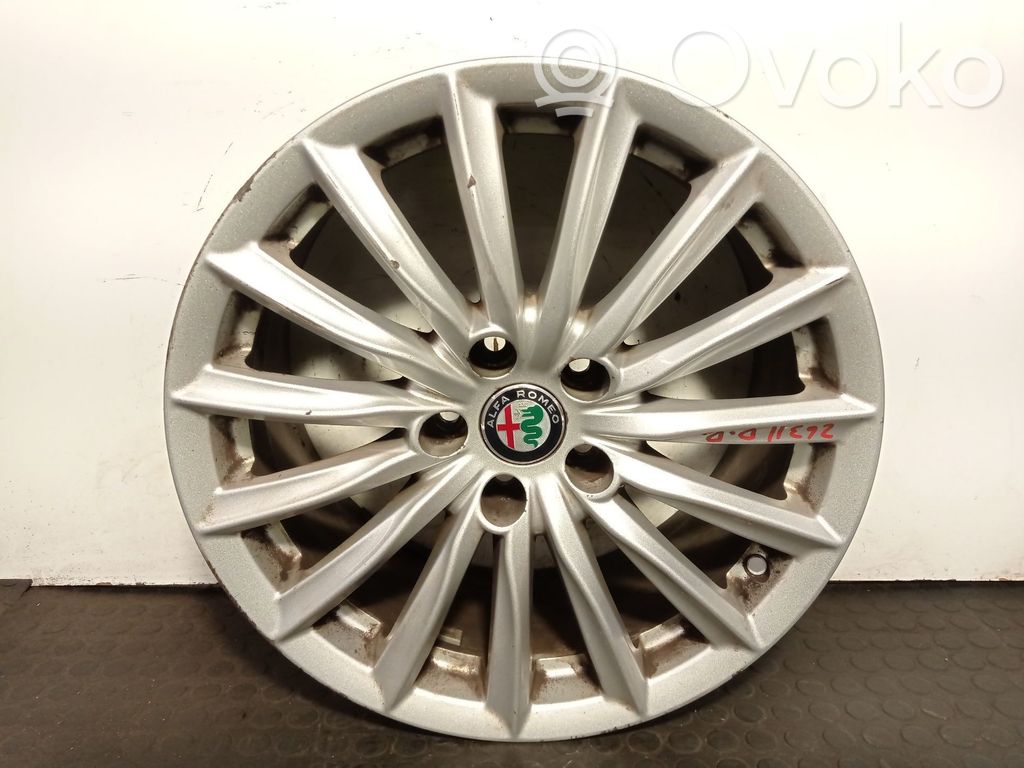 Alfa Romeo Giulia R18-alumiinivanne 