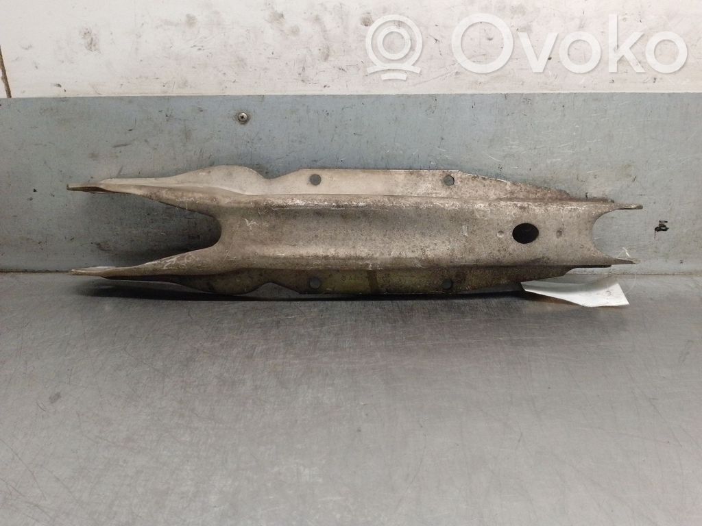 Infiniti QX30 Brazo de suspensión trasero 