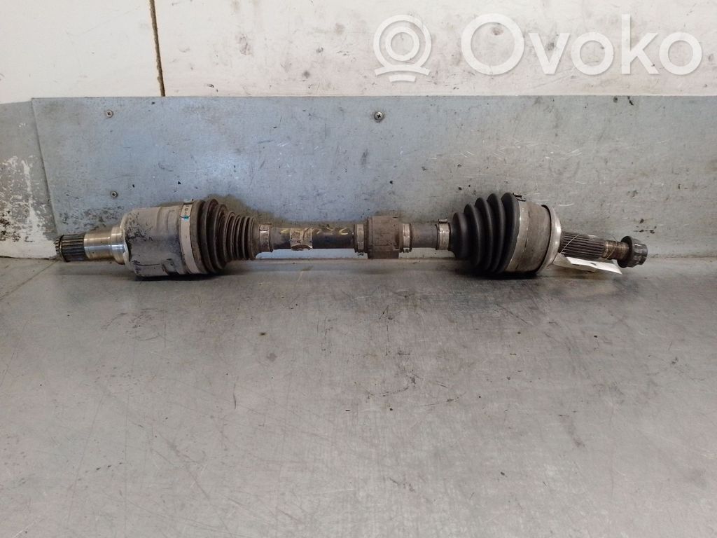 Toyota Corolla E160 E170 Półoś przednia