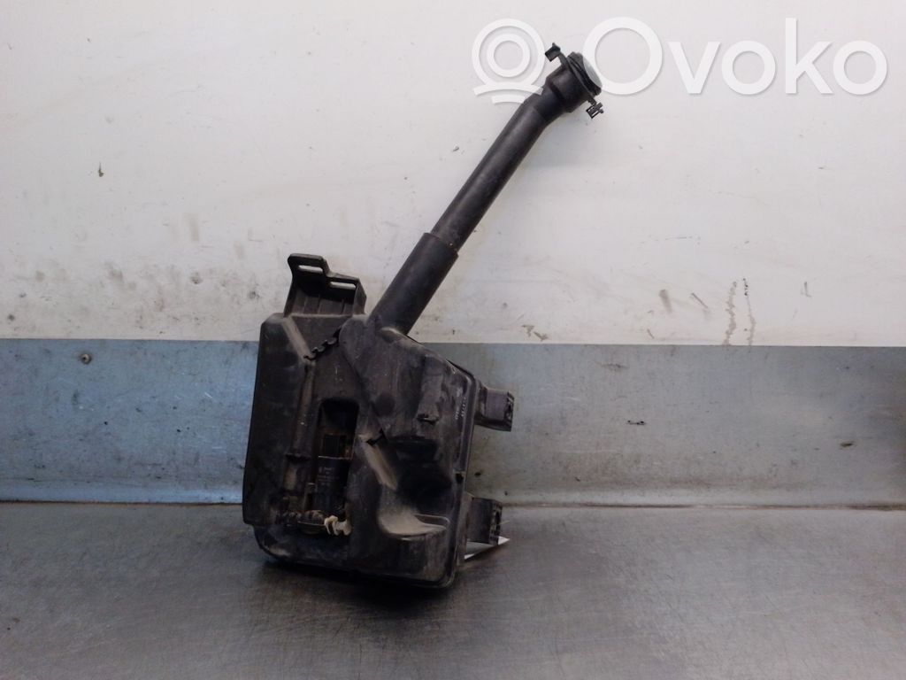 Opel Astra K Logu šķidruma tvertne 