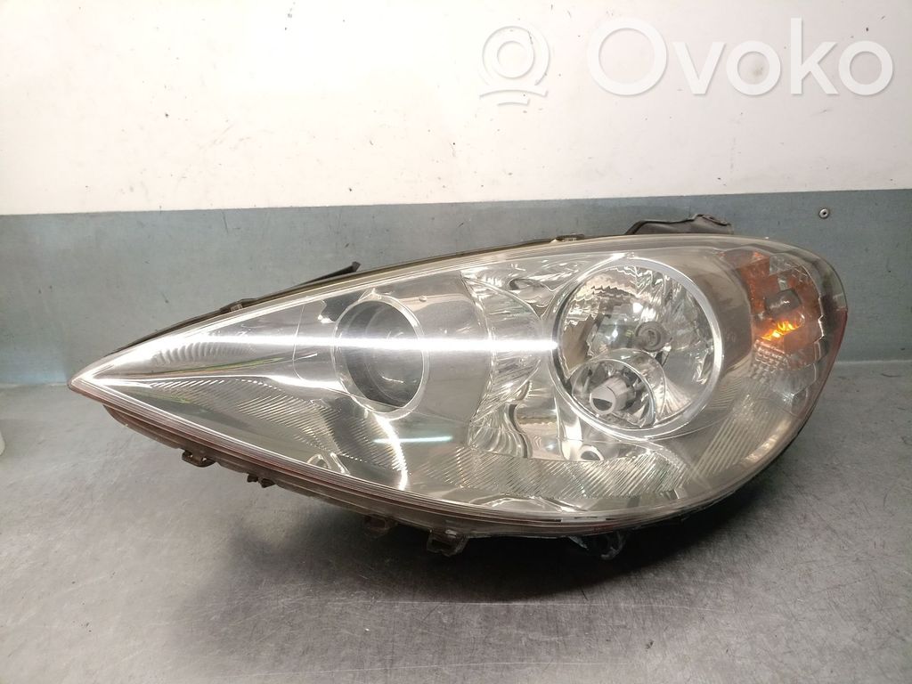 Peugeot 807 Lampa przednia 